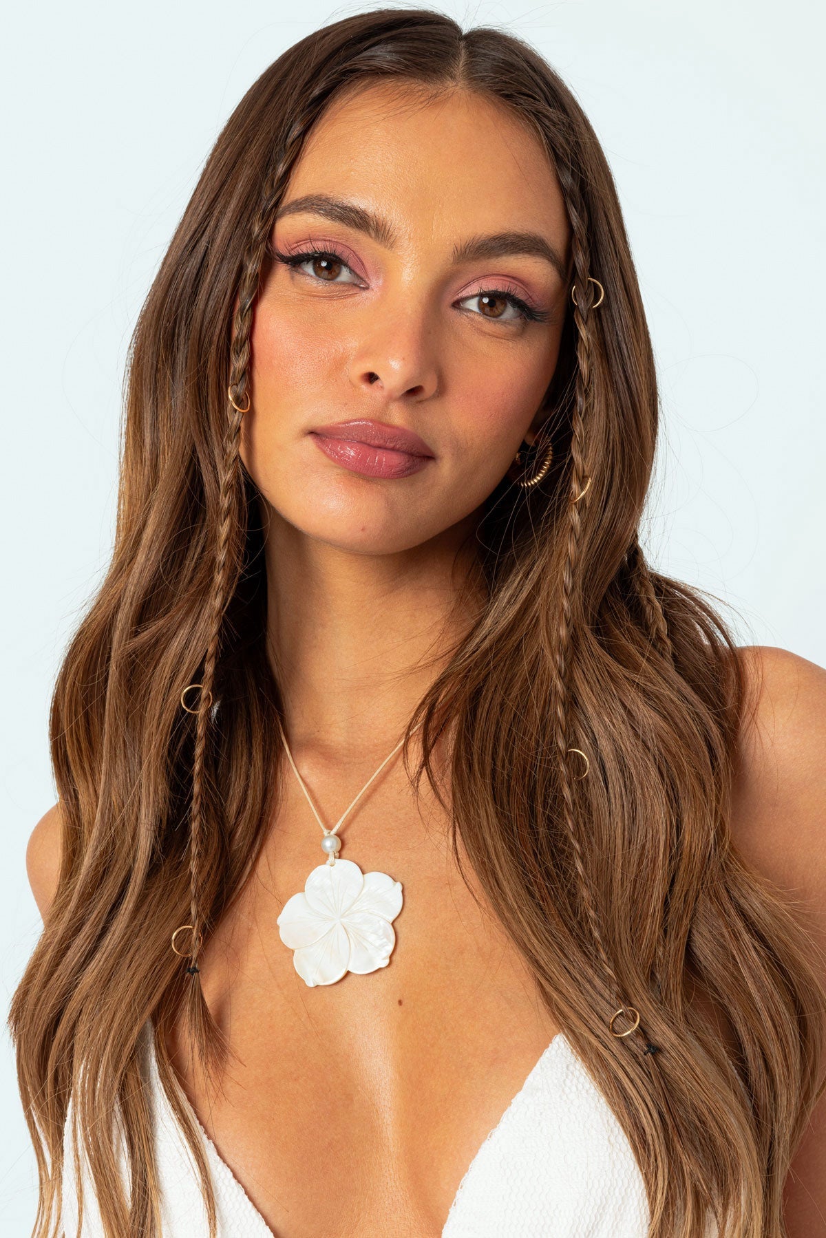 Beachy Flower String Necklace