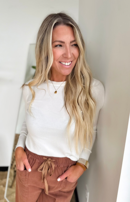 Ivory - Classic Knit Sweater