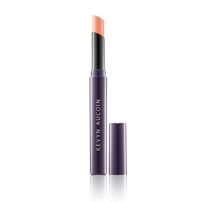 kevyn-aucoin-the-unforgettable-lipstick