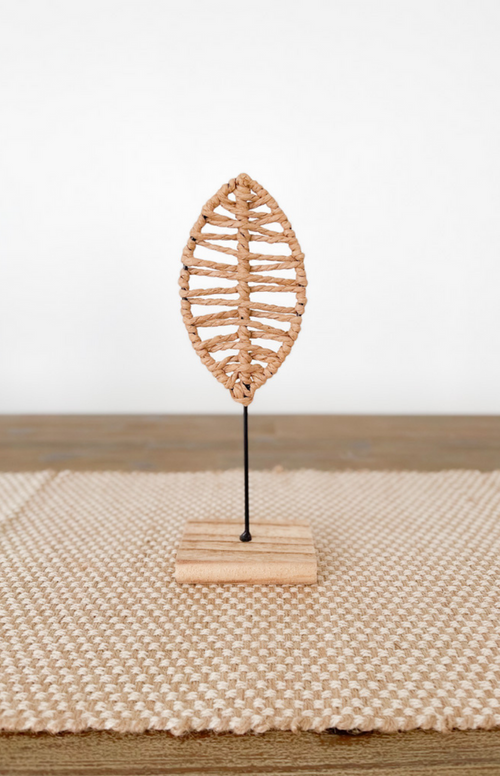 Short Woven Leaf On Stand