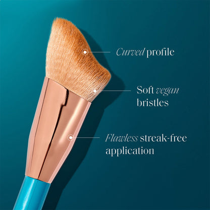 st-tropez-tantour-and-applicator-brush-features