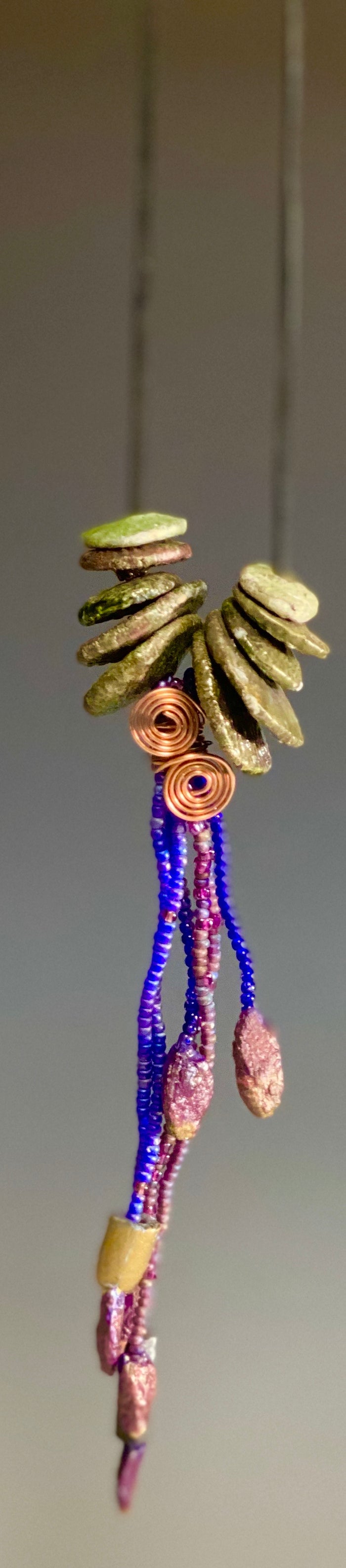 Simply Beautiful! 14" cord 10 Raku fired discs small acrylic beads 2 ozs Nice!